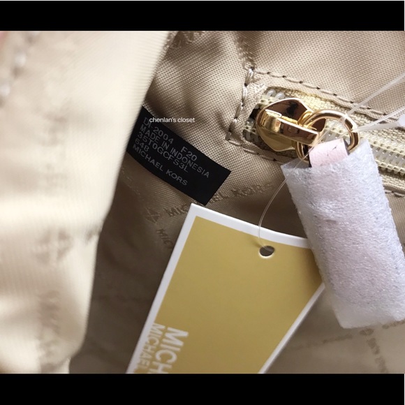 NWT Michael Kors Charlotte LG & Wallet - Picture 9 of 10